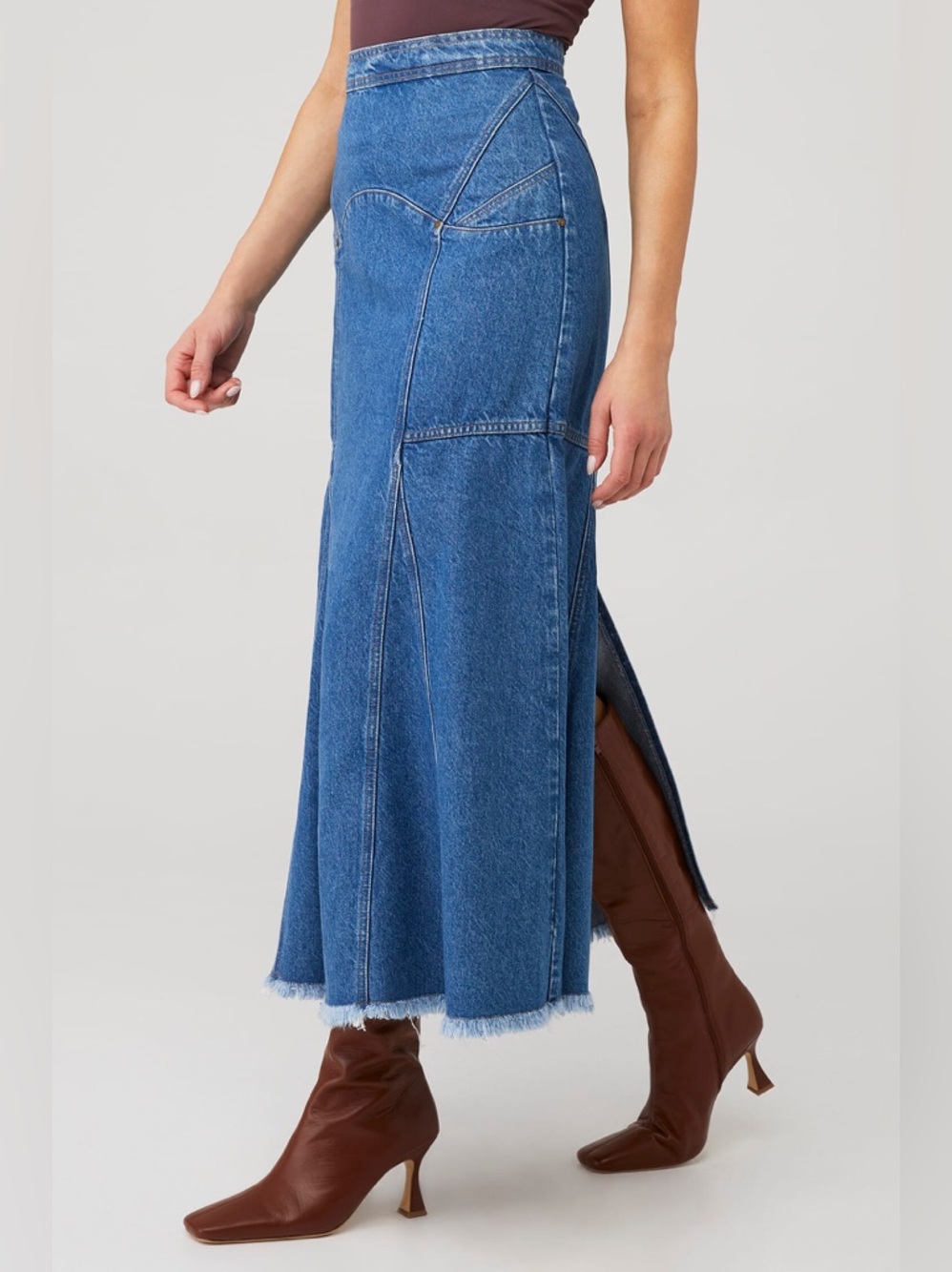 SPELL MUSE DENIM MAXI SKIRT
Size XS retails $229 - Picture 3 of 12